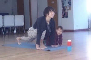 ママヨガが子どもの脳の発達に与える効果