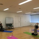 「下手なヨガインストラクター」とは